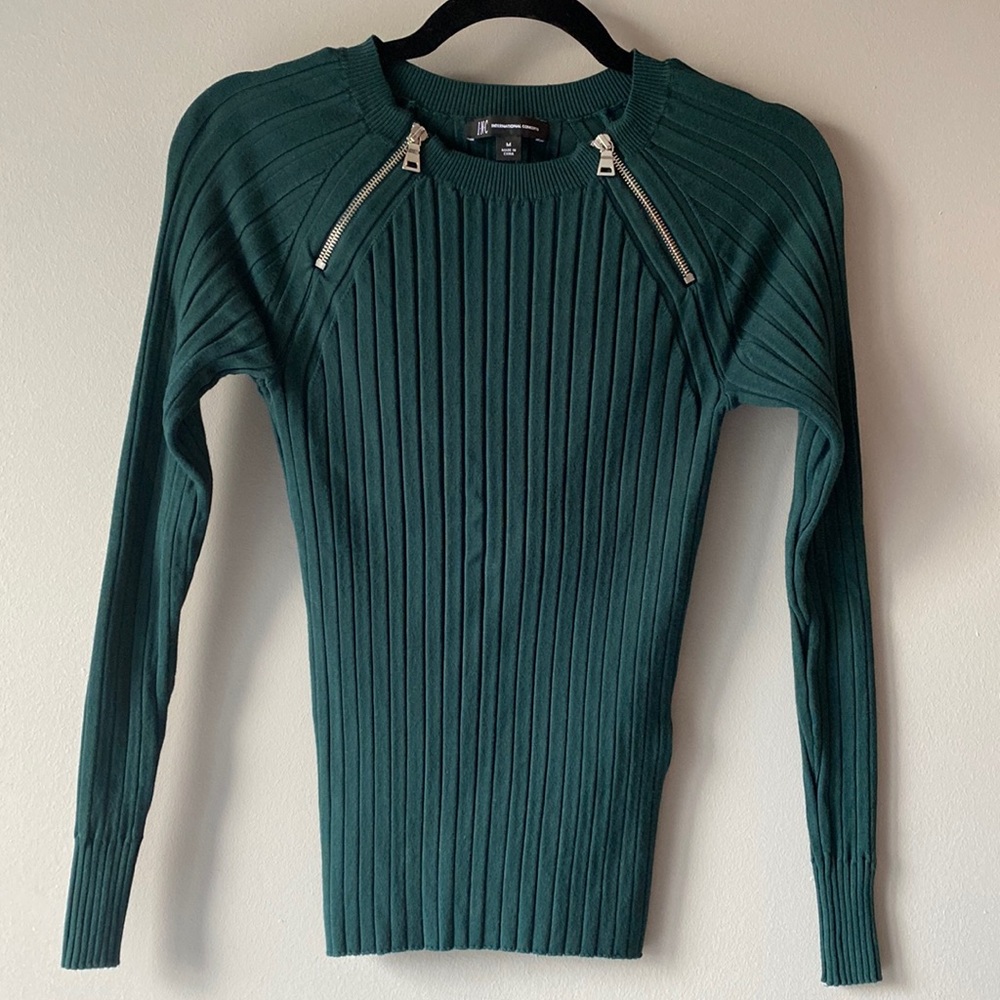 NWOT - INC International Concepts - emerald green long sleeve